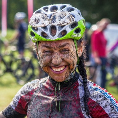 Błoto nie pokonało uczestników Bike Atelier MTB Maratonu w Gliwicach