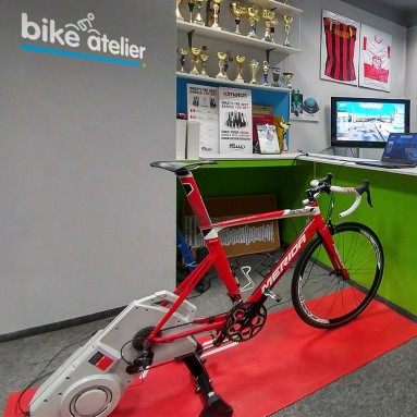 Rozkręć się z Bike Atelier na Zwifcie